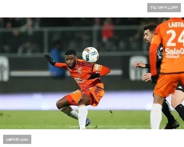 布雷斯特防守组织分析 零封里昂展现韧性