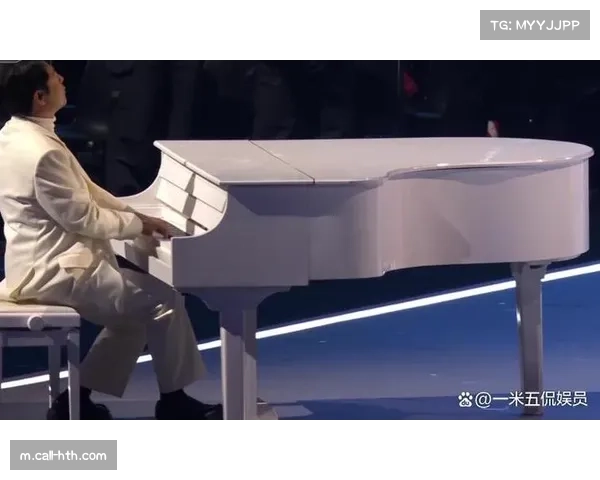 郎朗开幕式再登奥运舞台 与芭托莉演绎奥林匹克会歌